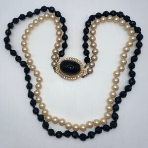 Vintage 2 double strand cream faux pearls black glass beads beaded necklace
